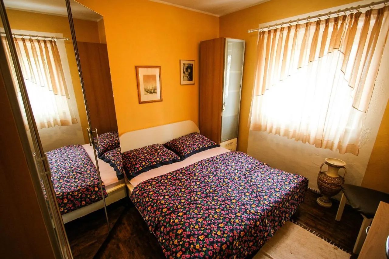Apartman Iva Krasica  Croatia